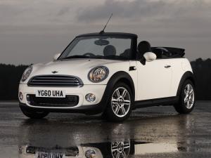 Mini One Cabrio 2010 года (UK)